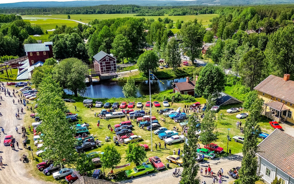 Intressant bilträff i Olofsfors Backens Motorklubb
